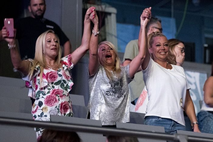 Belén Esteban en el concierto de Maluma