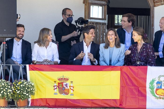 Mario Vargas Llosa, perfecto anfitrión de una jornada cultural junto a la familia Preysler y otros rostros conocidos