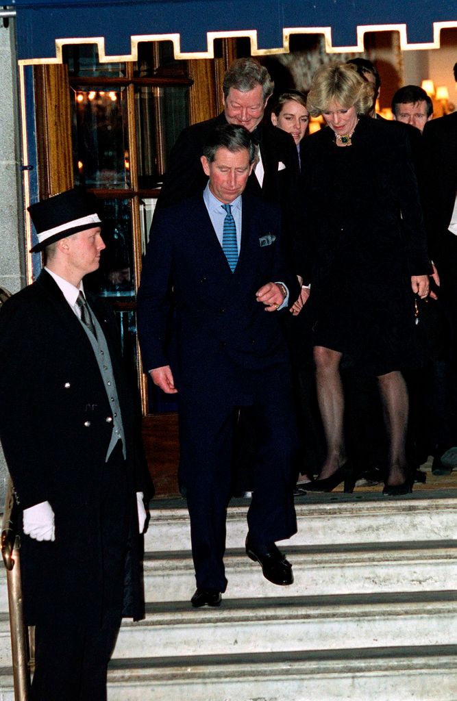 Carlos y Camilla el 28 de enero de 1999 cuando se dejaron fotografiar juntos por primera vez 