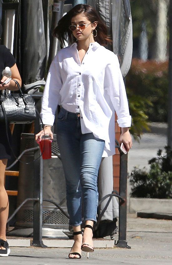 selena_gomez_camisa_blanca_1_1z