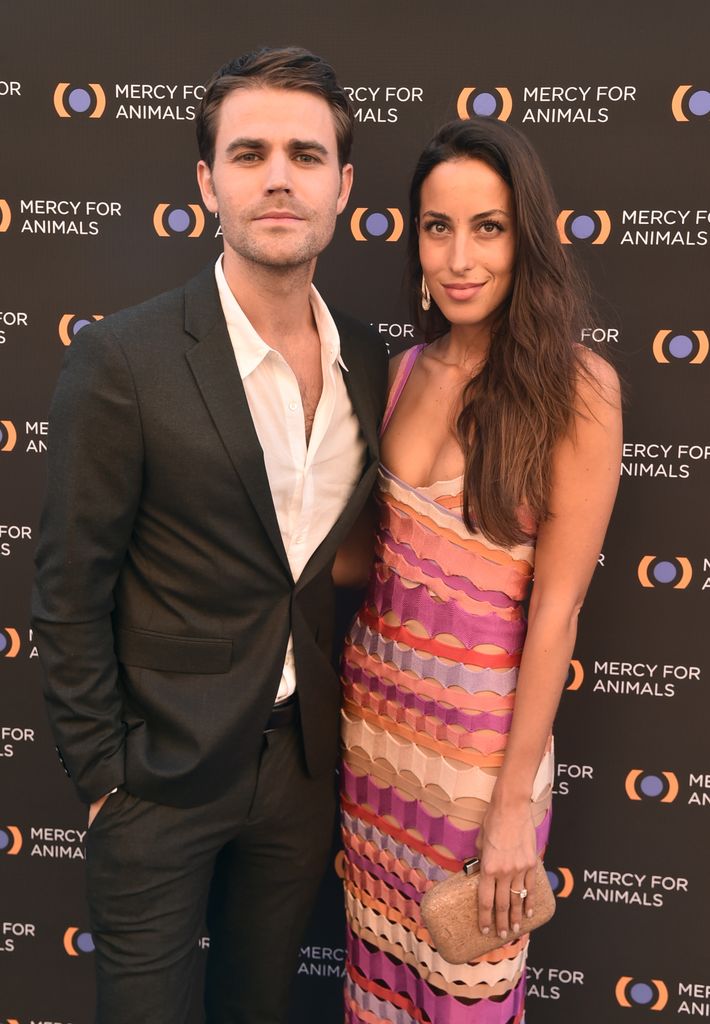 Ines de Ramon y Paul Wesley