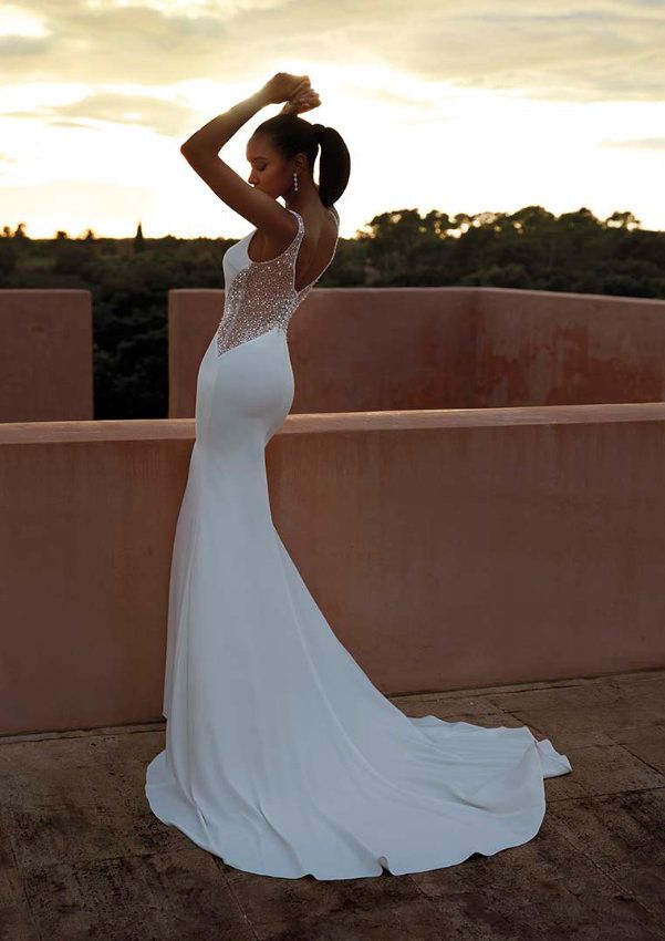 pronovias 84