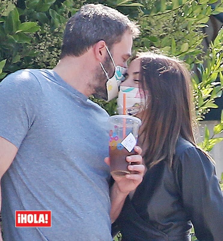 Ana de Armas con Ben Affleck