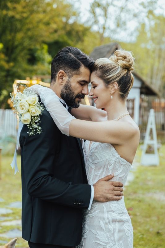 La romántica boda de Rüzgar Aksoy y Yasemin Sancaklı desde la lente de Hakan Akman