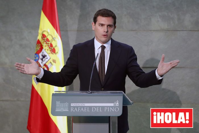 albert-rivera2cordon