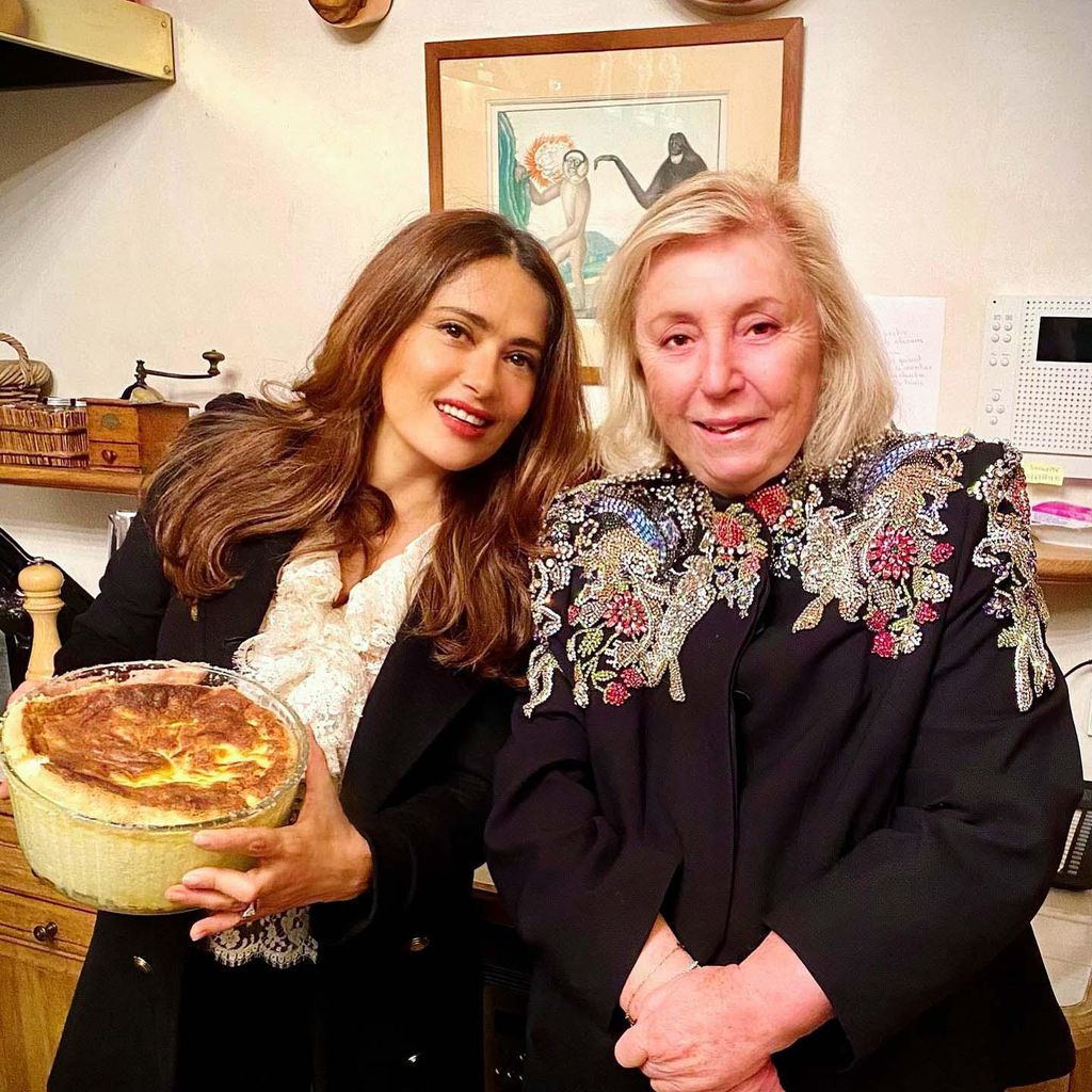 Salma Hayek y su suegra Maryvonne Pinault