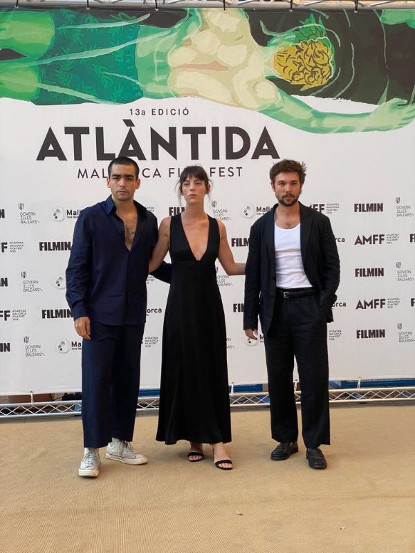 Omar Ayuso, Vicky Luengo y Carlos Cuevas en la clausura del Atlàntida Mallorca Film Fest 2023