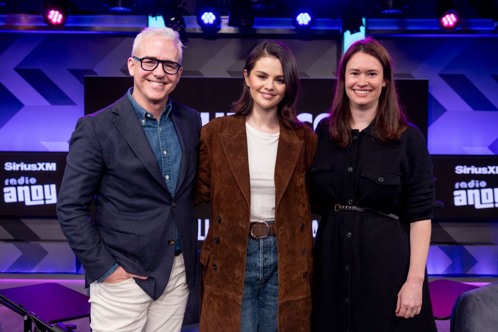 Selena Gomez en los estudios SiriusXM en Los Ángeles