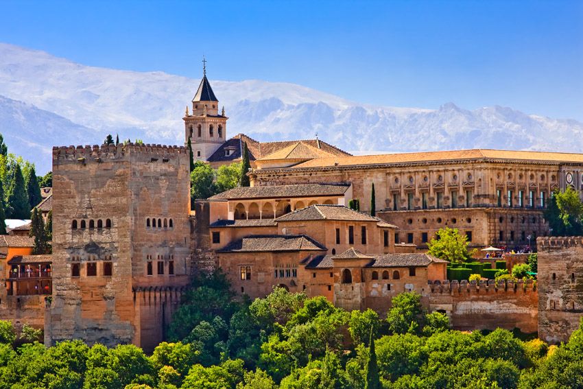 alhambra-granada-seiarra