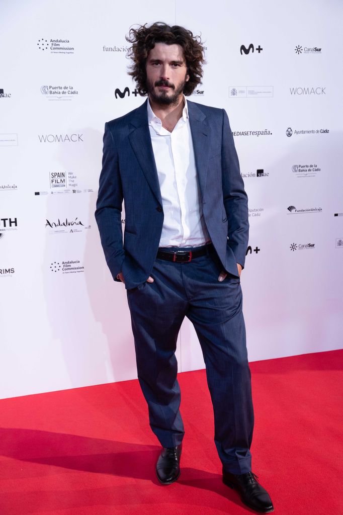 Yon González será Alberto Márquez será el encantador galán de la serie