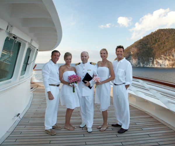 Boda por duplicado en uno de los yates del Sea Dream Yacht Club.
