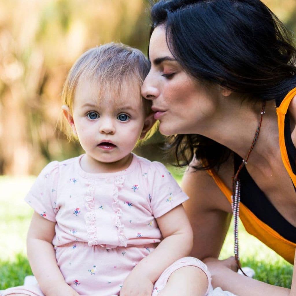 Aislinn Derbez y su hija Kailani