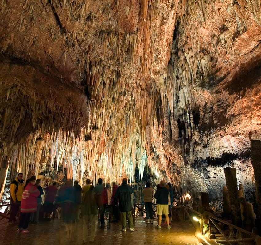 cueva valporquero