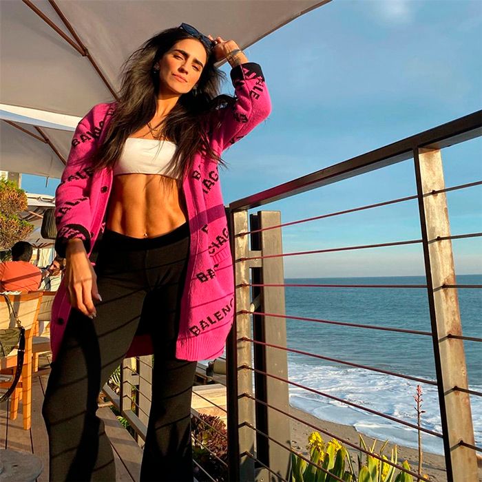 Bárbara del Regil impresionantes abdominales