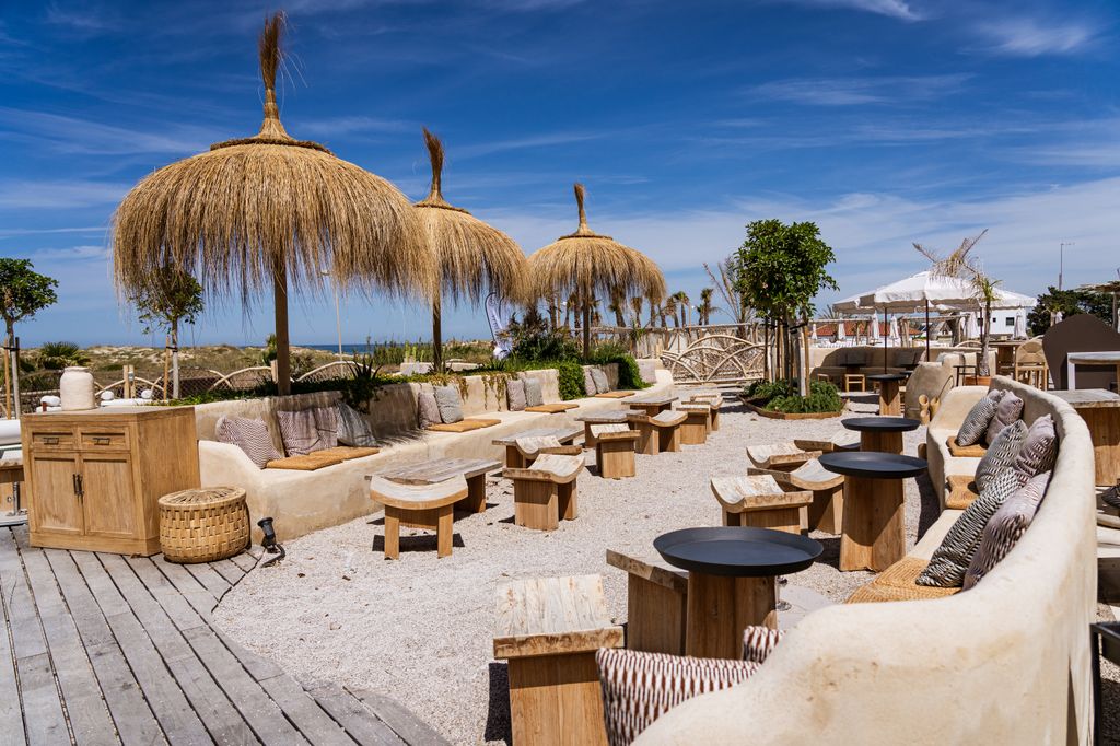 Valhalla Gastro Beach Club 