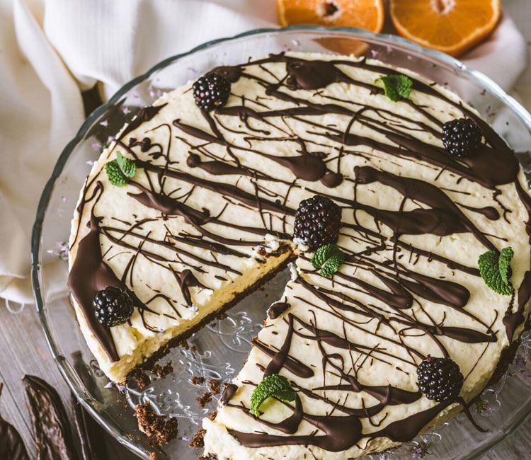 Tarta de algarroba y naranja