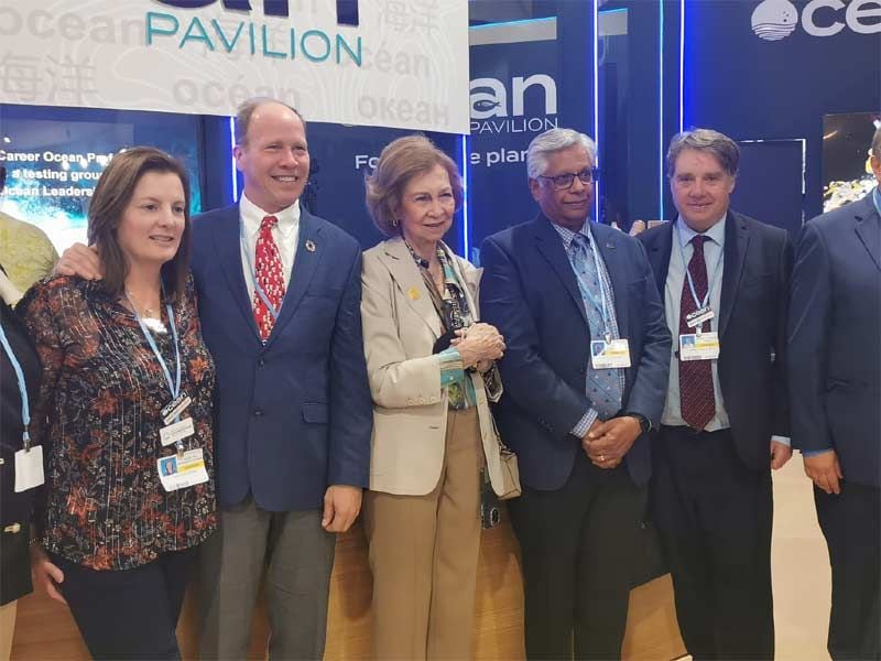 Doña Sofía en el Pabellón de los Océanos de la COP 27