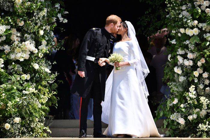 boda harry meghan beso