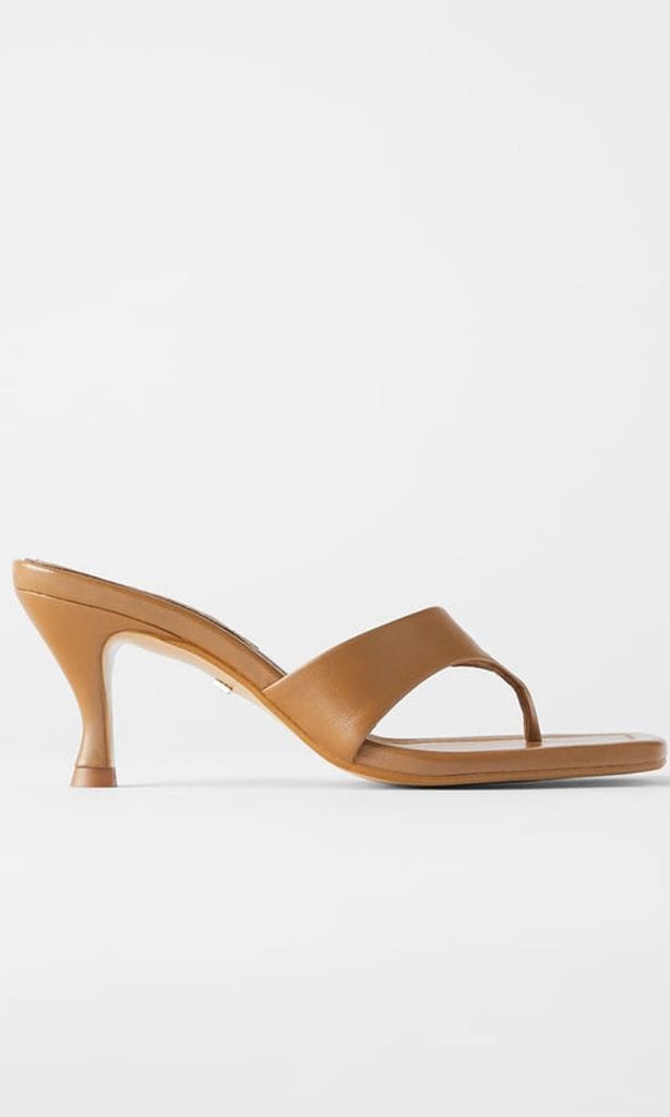 heeled leather squre toe sandals de zara