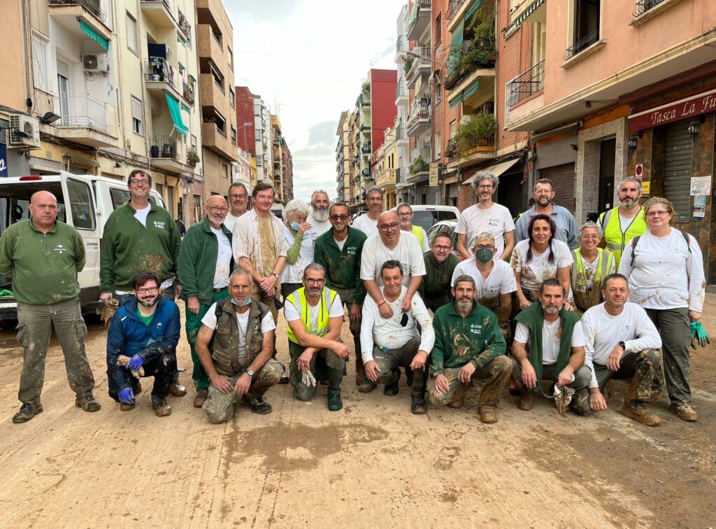 El duque de Calabria, voluntario en las zonas afectadas por la DANA en Valencia