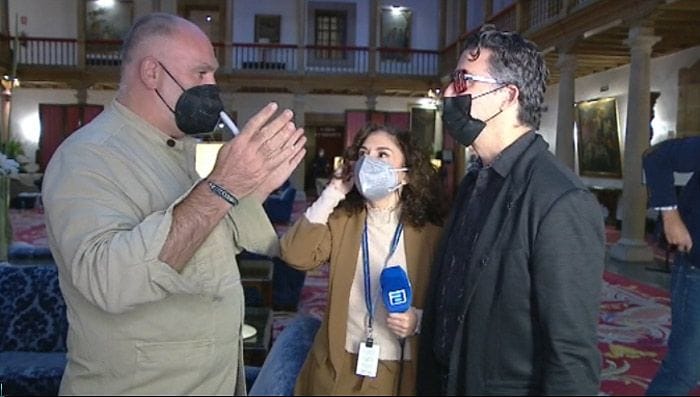 Todas las anécdotas de los Reyes y sus hijas en la audiencia de los Premios Princesa de Asturias