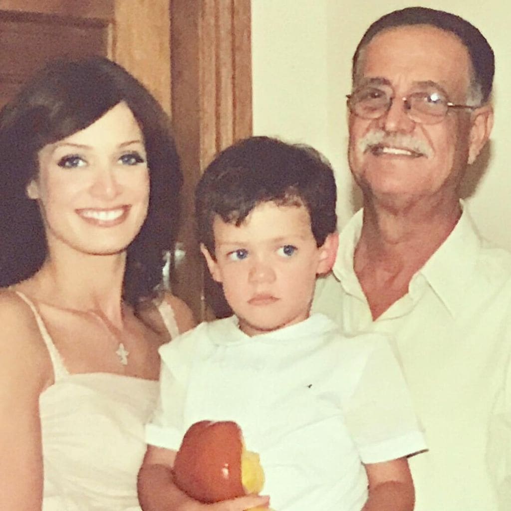 Dayanara Torres y su papá