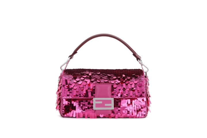 Fendi va a relanzar el baguette de lentejuelas de Carrie Bradshaw