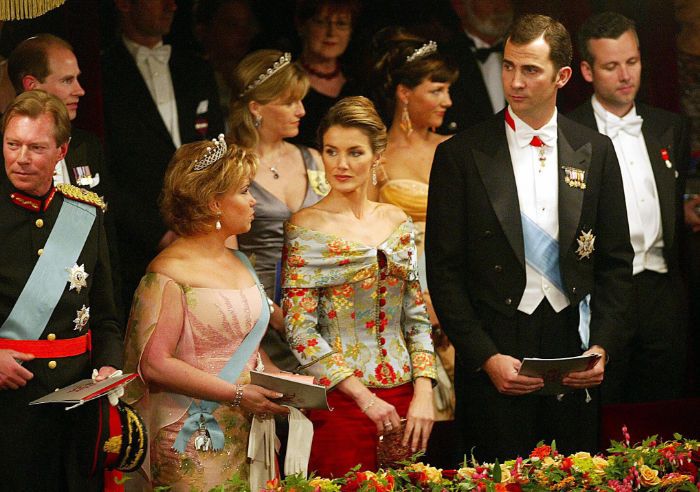 Don Felipe y Letizia Ortiz en la vispera de la boda de Federico y Mary de Dinamarca