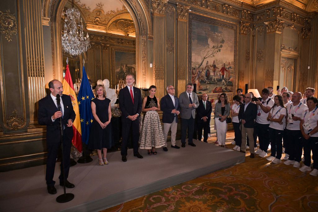Victorio Redondo Baldrich, el embajador español en Francia, da la bienvenida a los asistentes