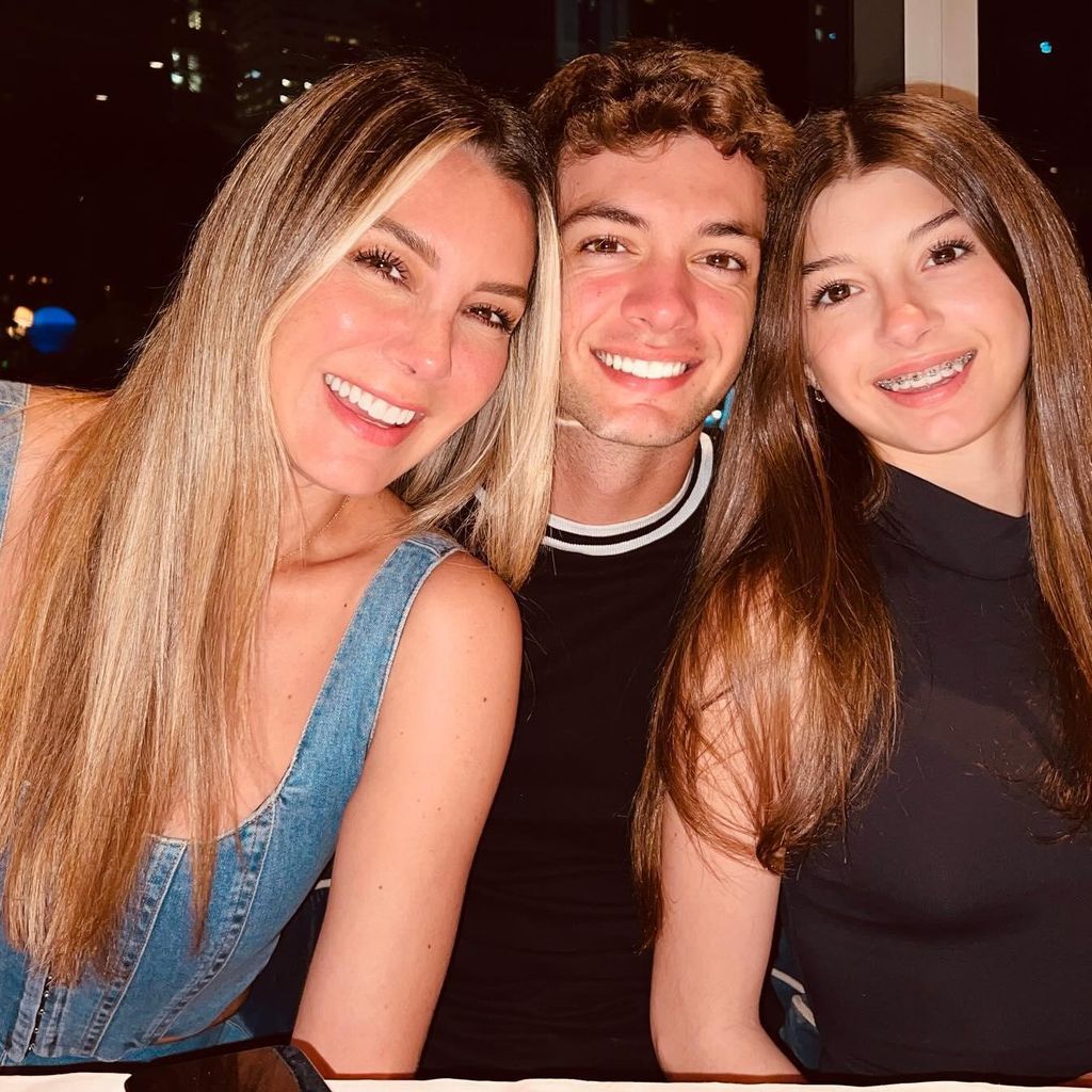 elizabeth guti rrez con sus hijos