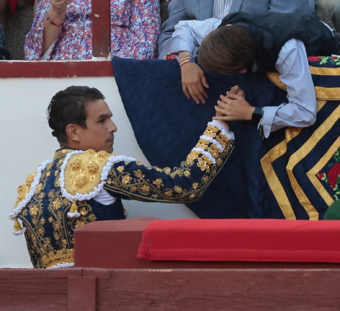 Las imágenes más tiernas de Manzanares con su hijo José Mari, de 11 años