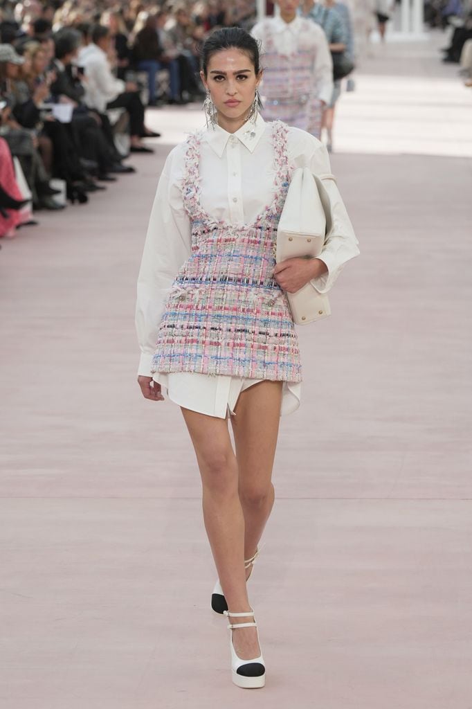 Paris Fashion Week: Chanel Primavera/Verano 2025