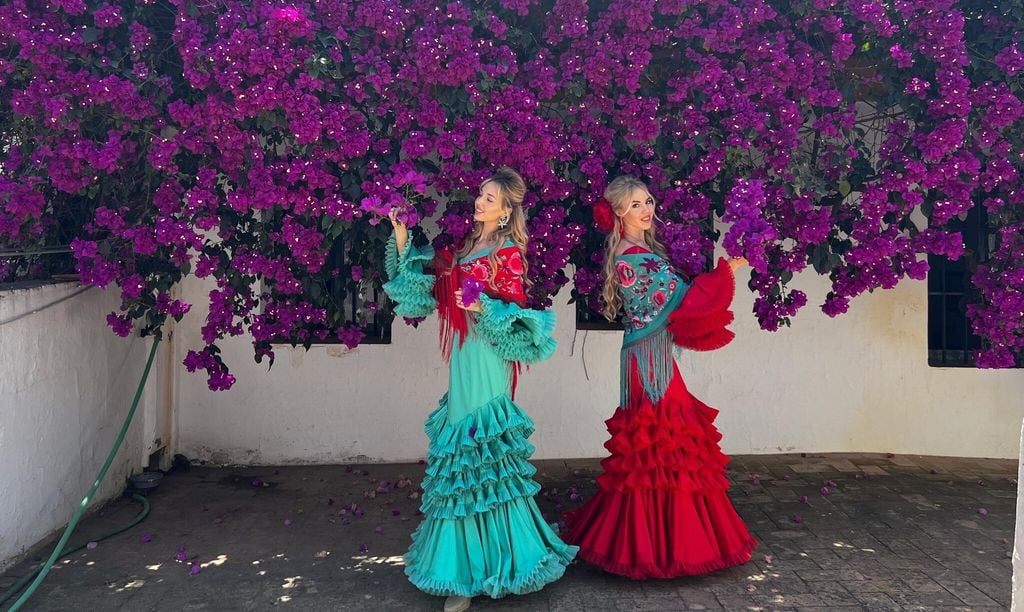 Carolina y Chiara de Borbón en la Feria de Abril