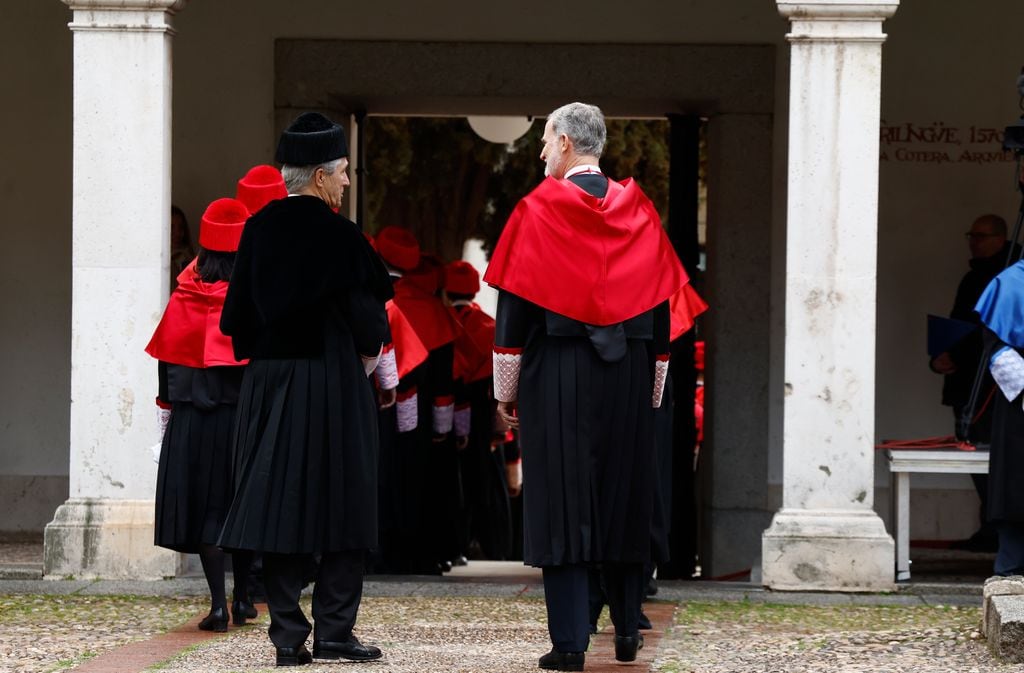 Rey Felipe y reina Letizia en la Unviersidad de Alcalá donde el rey ha sido investido doctor honoris causa