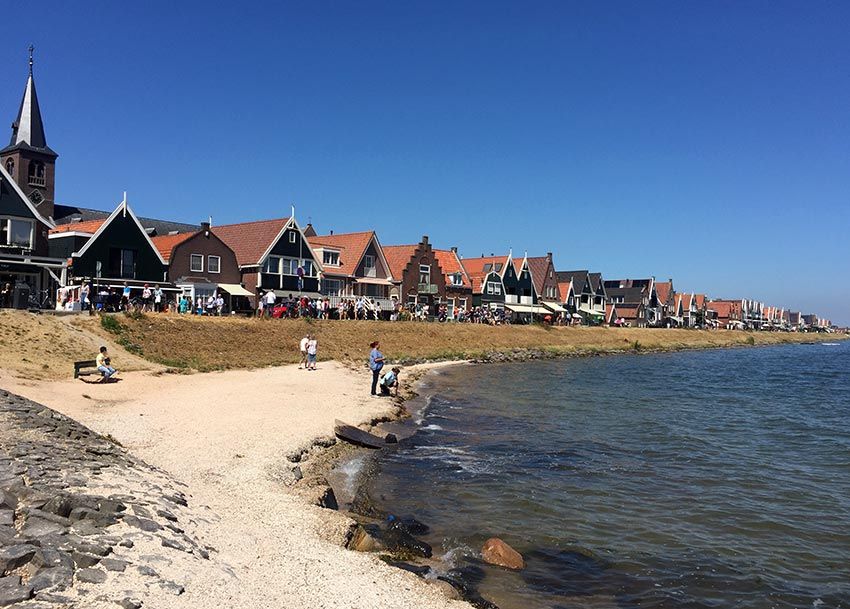 Playa-Volendam