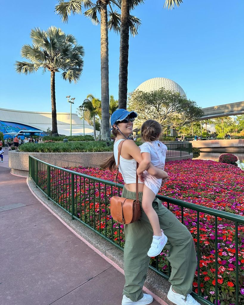 Sharon Fonseca, Gianluca Vacchi y Blu Jerusalema visitan Walt Disney World