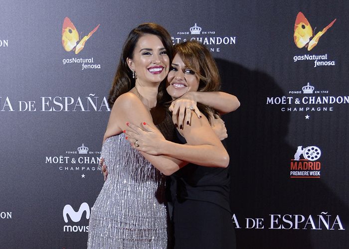 Mónica Cruz y Penélope Cruz