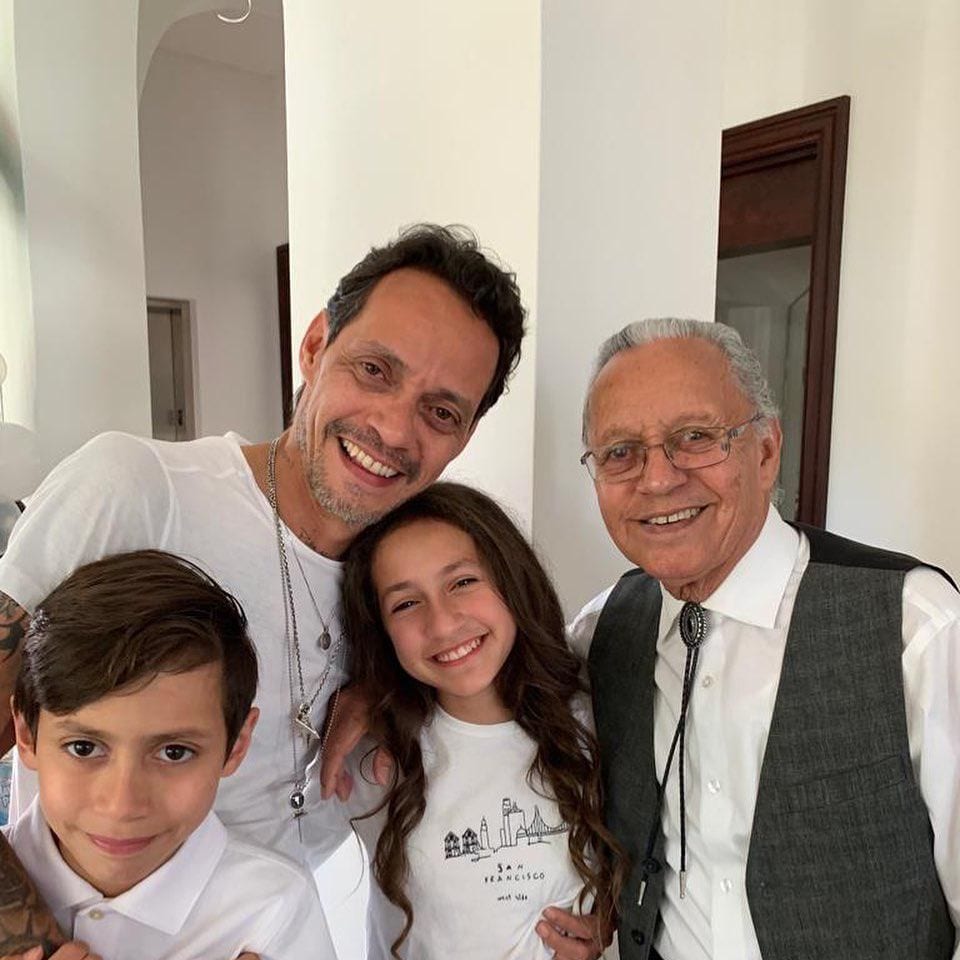 marc anthony con su pap 