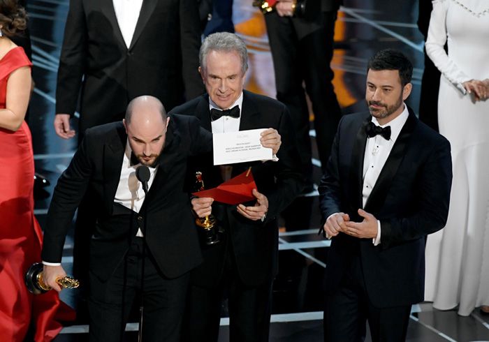 Jordan Horowitz, productor de 'La La Land', fue el encargado de enmendar el error con el discurso de agradecimiento ya iniciado
