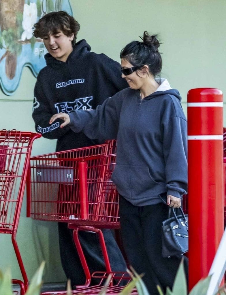 Kourtney Kardashian reacciona a los rumores de que su hijo Mason tiene un bebé