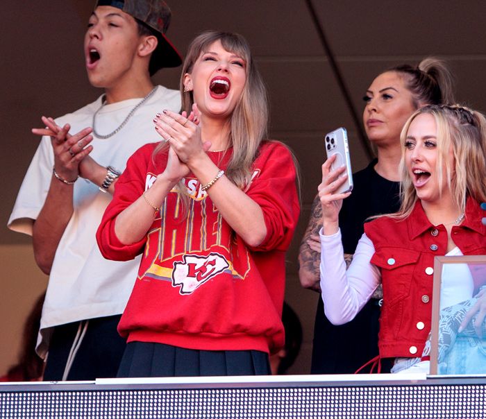 Taylor Swift y Travis Kelce dan nuevos pasos en su relación