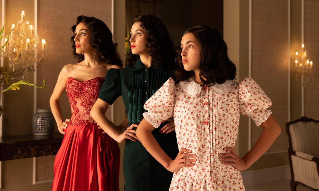 Actrices que representarán a María Félix, Sandra Echeverría, Ximena Romo y Abril Vergara