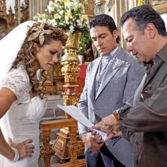 Lucero y Nicandro Díaz