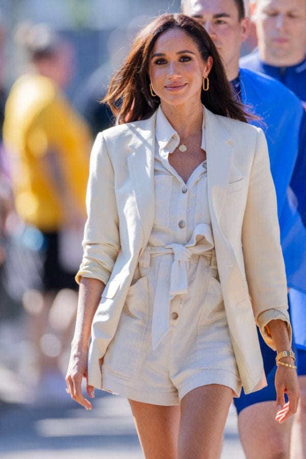 Meghan Markle mono de Zara