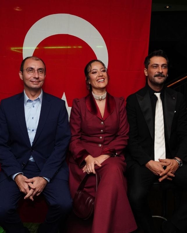 Pelin Akil protagoniza 'La última cena' junto a Onur Tuna