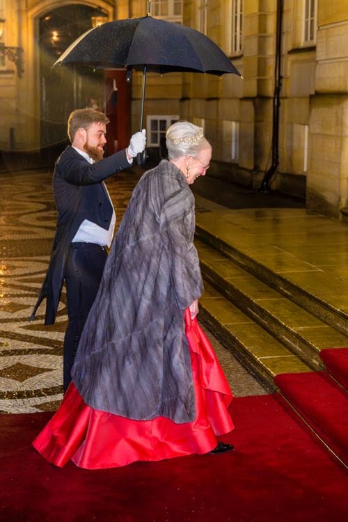 La reina Margarita en los festejos de Año Nuevo