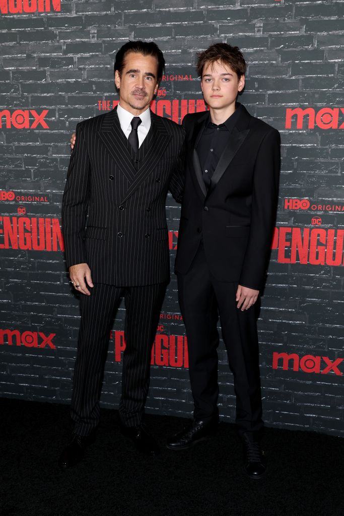 Colin Farrell y su hijo Henry en el estreno de The Penguin, en Nueva York, en septiembre de 2024