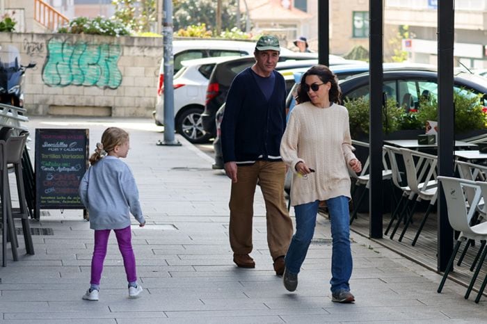 Alessandro Lequio y María Palacios con su hija