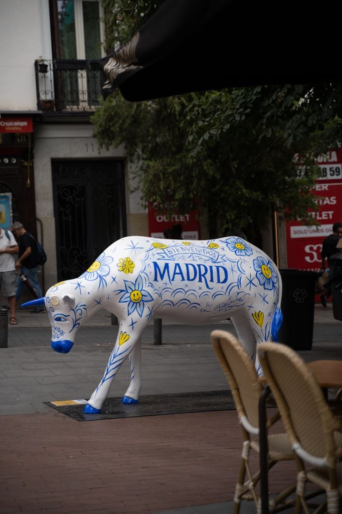  Madrid Cow Gallery