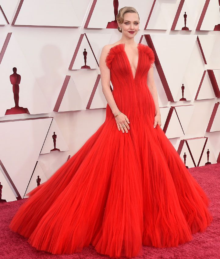 amanda seyfried oscar 2021